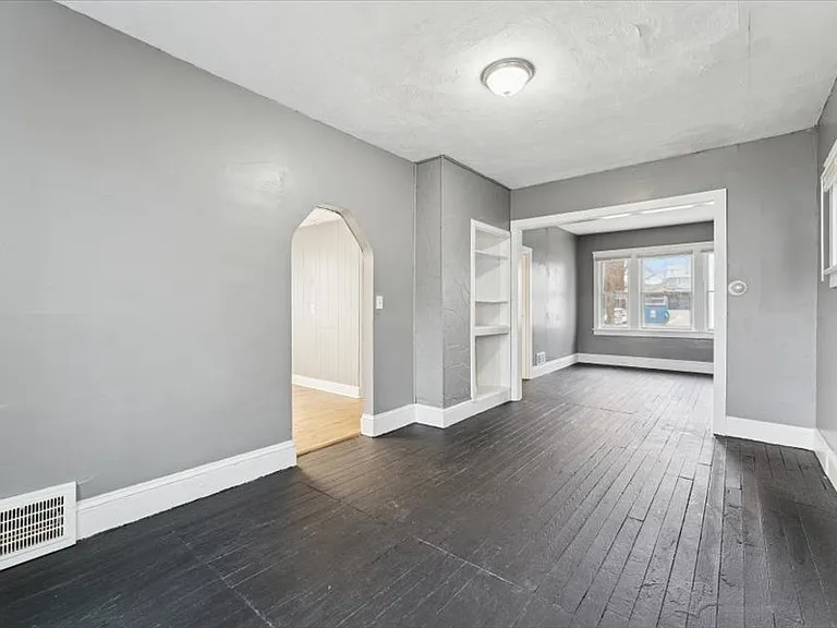 4002 Ardmore Ave — Photo 8