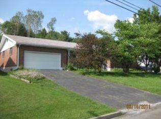 50 Vaux Ave, Tremont, PA 17981