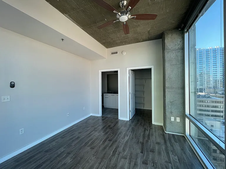 923 Peachtree St NE #1428 — Photo 15