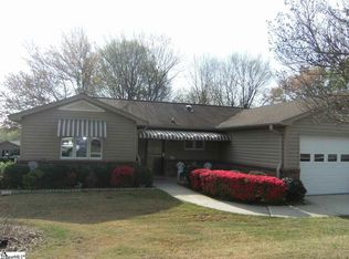 405 Lakeside Cir, Greenville, SC 29615
