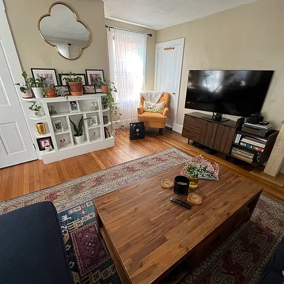 152 Kelton St #1 — Photo 3