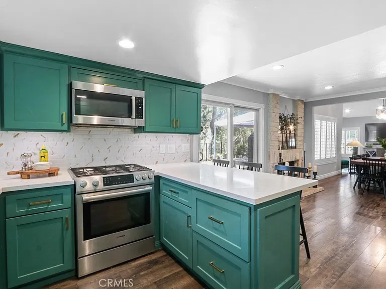 915 N Shaftesbury Ave — Photo 14