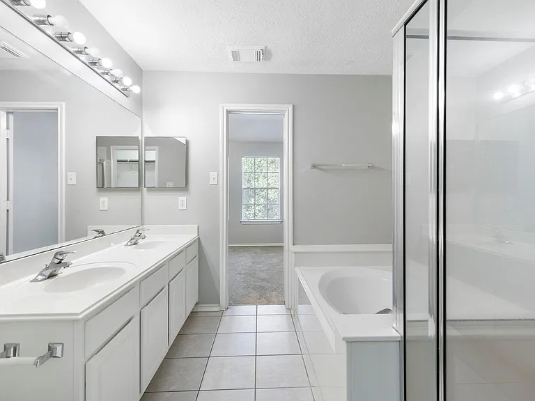 230 Blushwood Pl — Photo 22