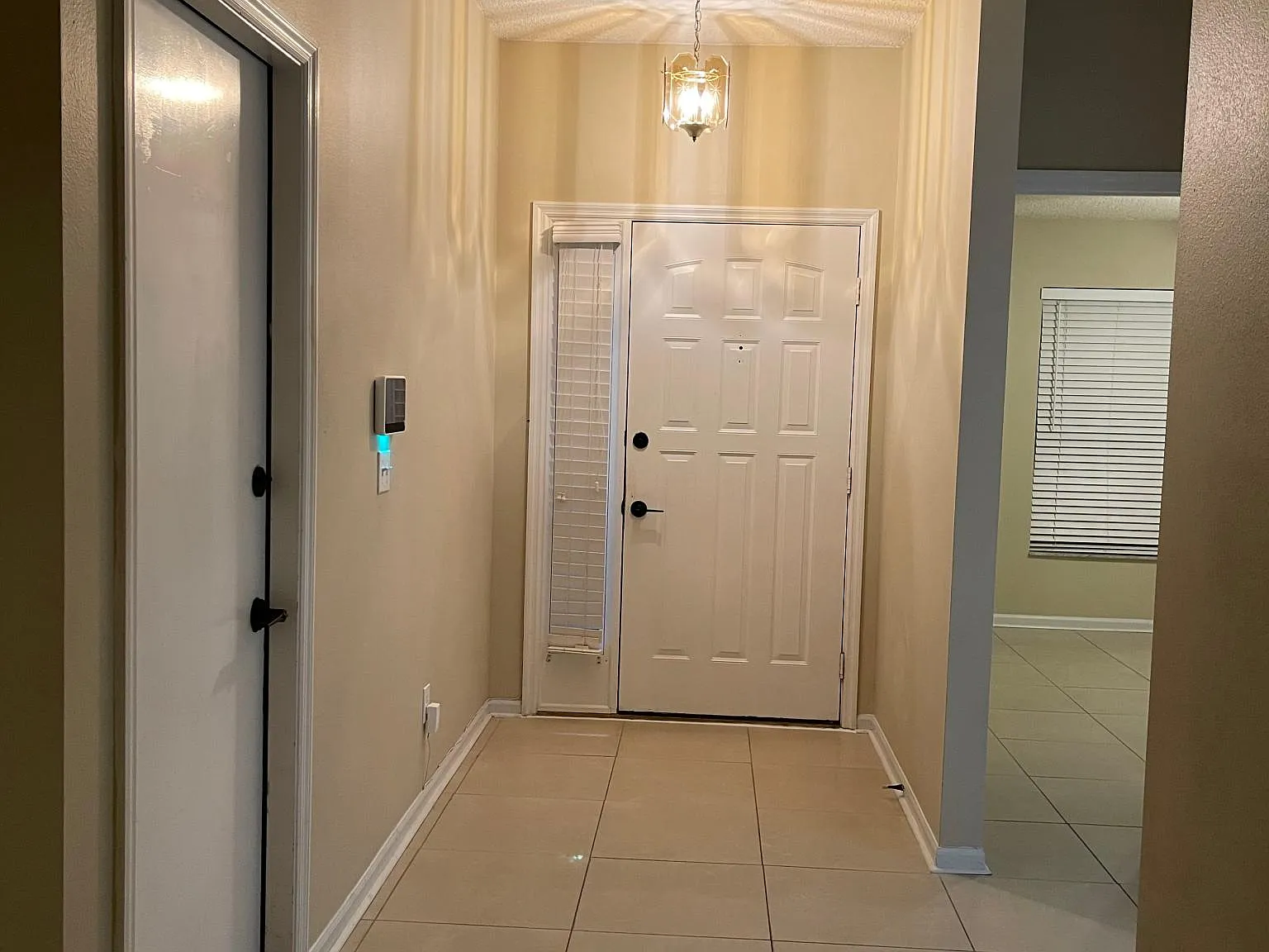 1840 Concord Dr — Photo 2