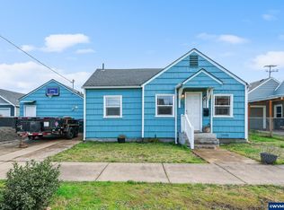 370 W B St, Lebanon, OR 97355