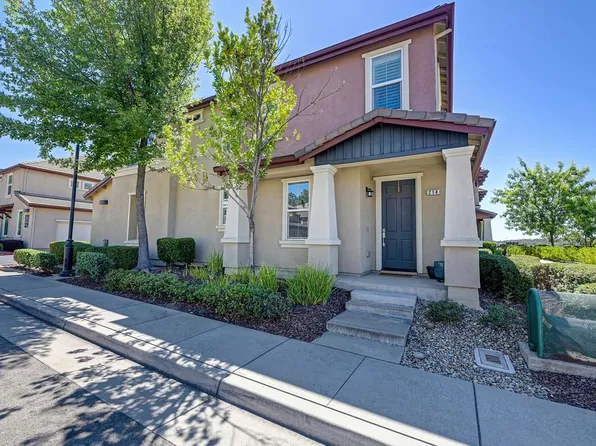214 Blossom Rock Ln #38, Folsom, CA 95630
