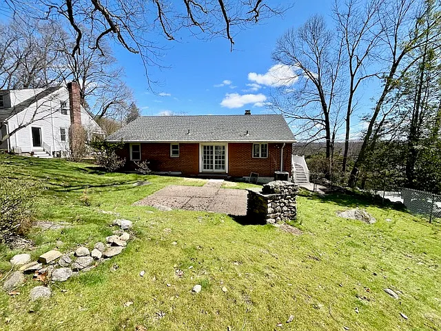 Mountain Rd — Photo 26