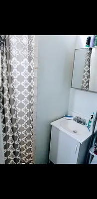 Rented by Oxford Property Group | media 13