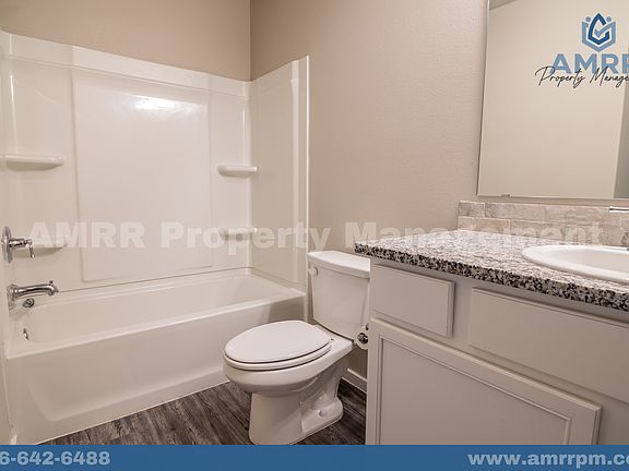 5th image of 1903 Langford Ave #B