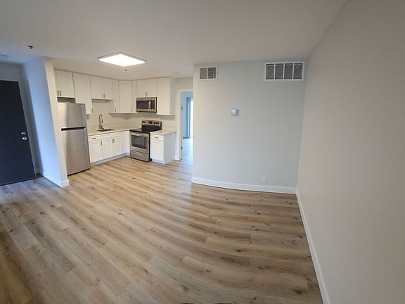2nd image of 3808 Georgia St #312