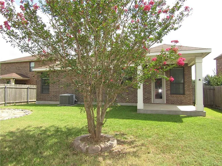 14200 Lake Victor Dr — Photo 70