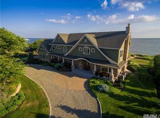 163 The Helm, East Islip, NY 11730