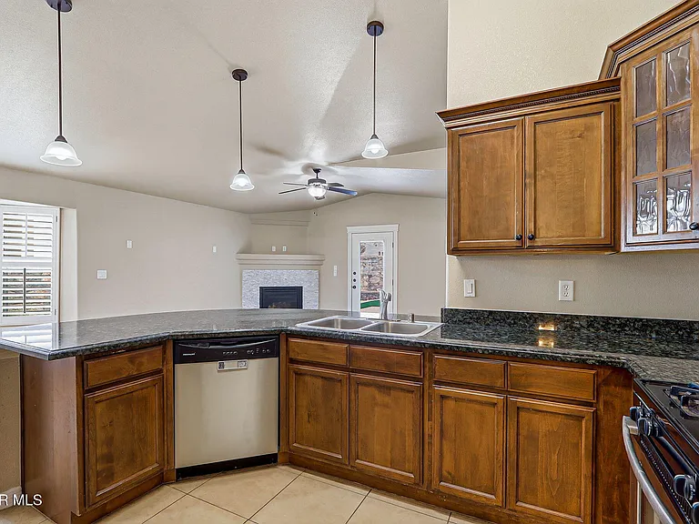 14124 Honey Point Dr — Photo 18