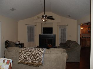 610 Thompson St, Sandersville, GA 31082