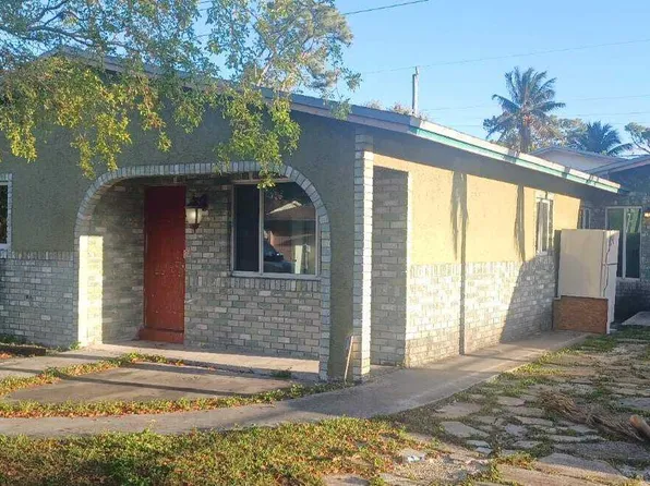 2828 NW 9th Place, Fort Lauderdale, FL 33311