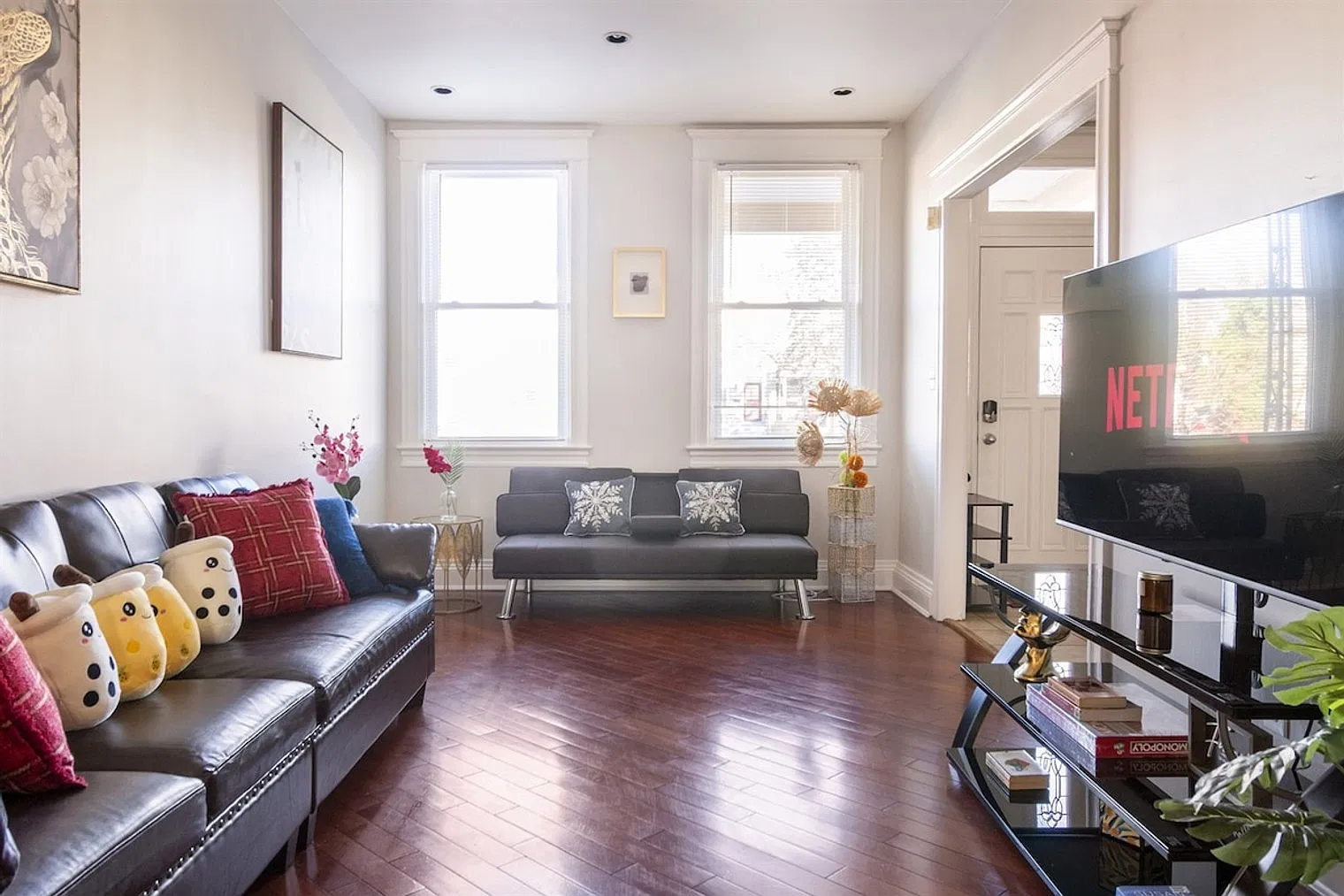 4 bed, 2.0 bath, $6,019 — Photo 1