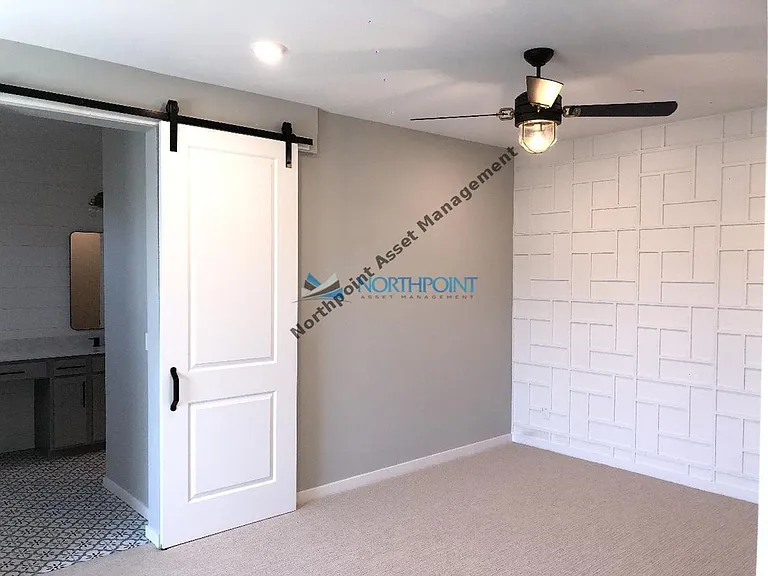 5013 Wuthering Ave — Photo 21