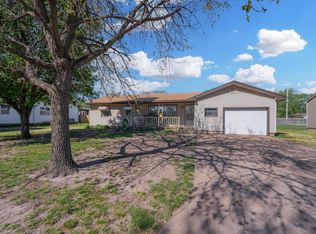1606 N B St, Wellington, KS 67152