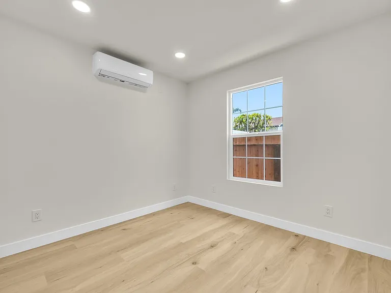116 N Cornell Ave — Photo 41