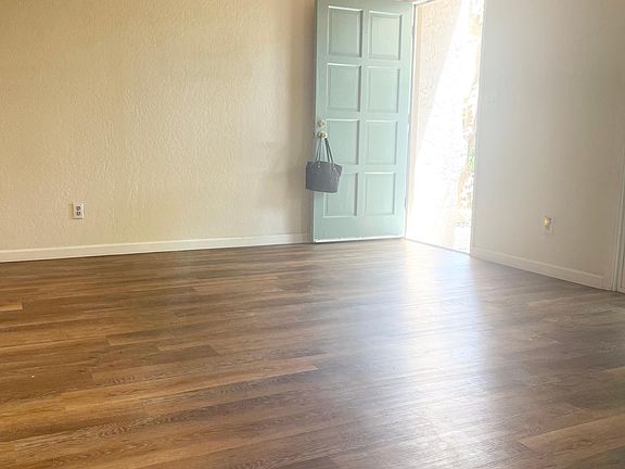 4th image of 1812 Park Ave APT 2