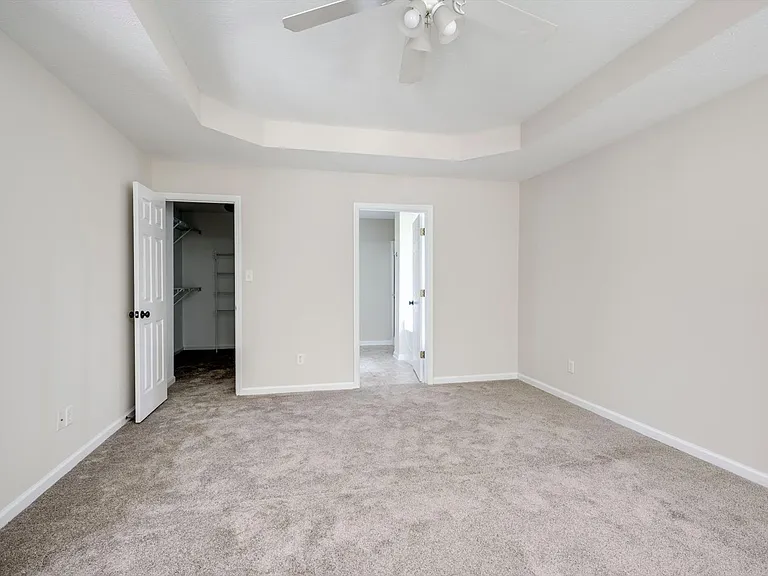 4557 Country Glen Cir — Photo 17