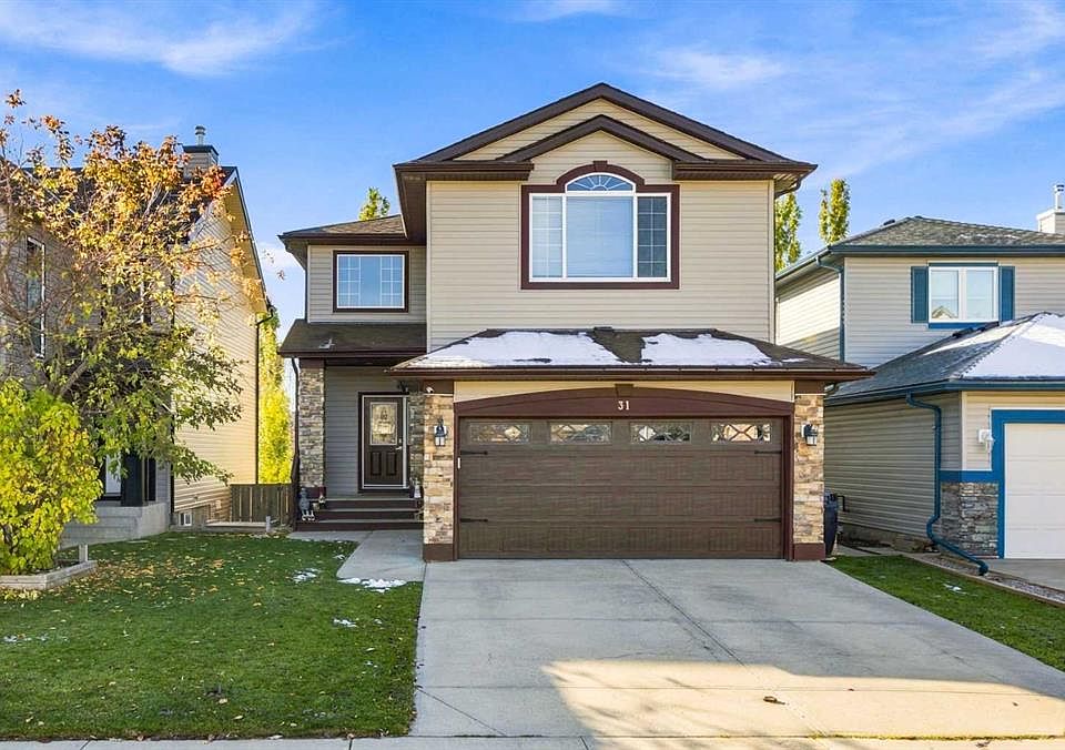 1st image of 31 N Evansmeade Cres NW