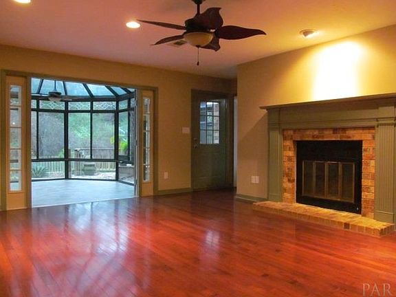 5th image of 7624 Brook Forest Dr