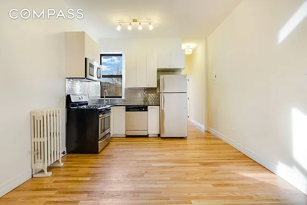 Rented by Compass | media 1