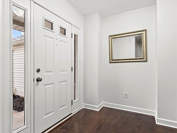 3rd image of 1429 Winged Foot Dr