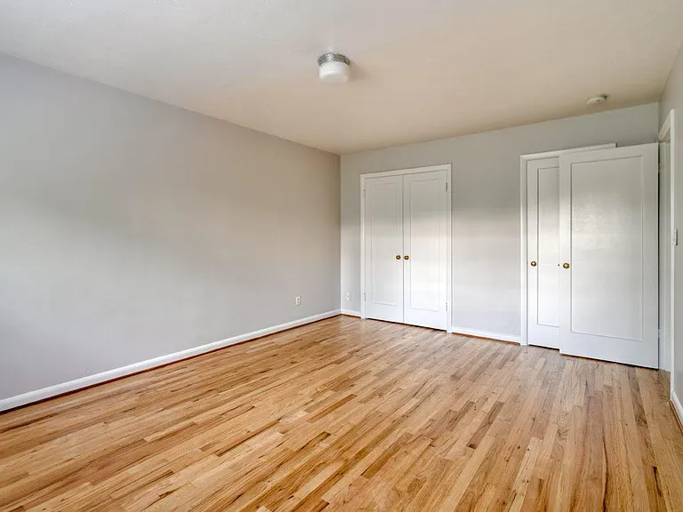 2244 NW Overton St #5 — Photo 7
