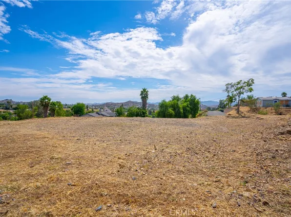 28470 Nevada Dr #140, Quail Valley, CA 92587