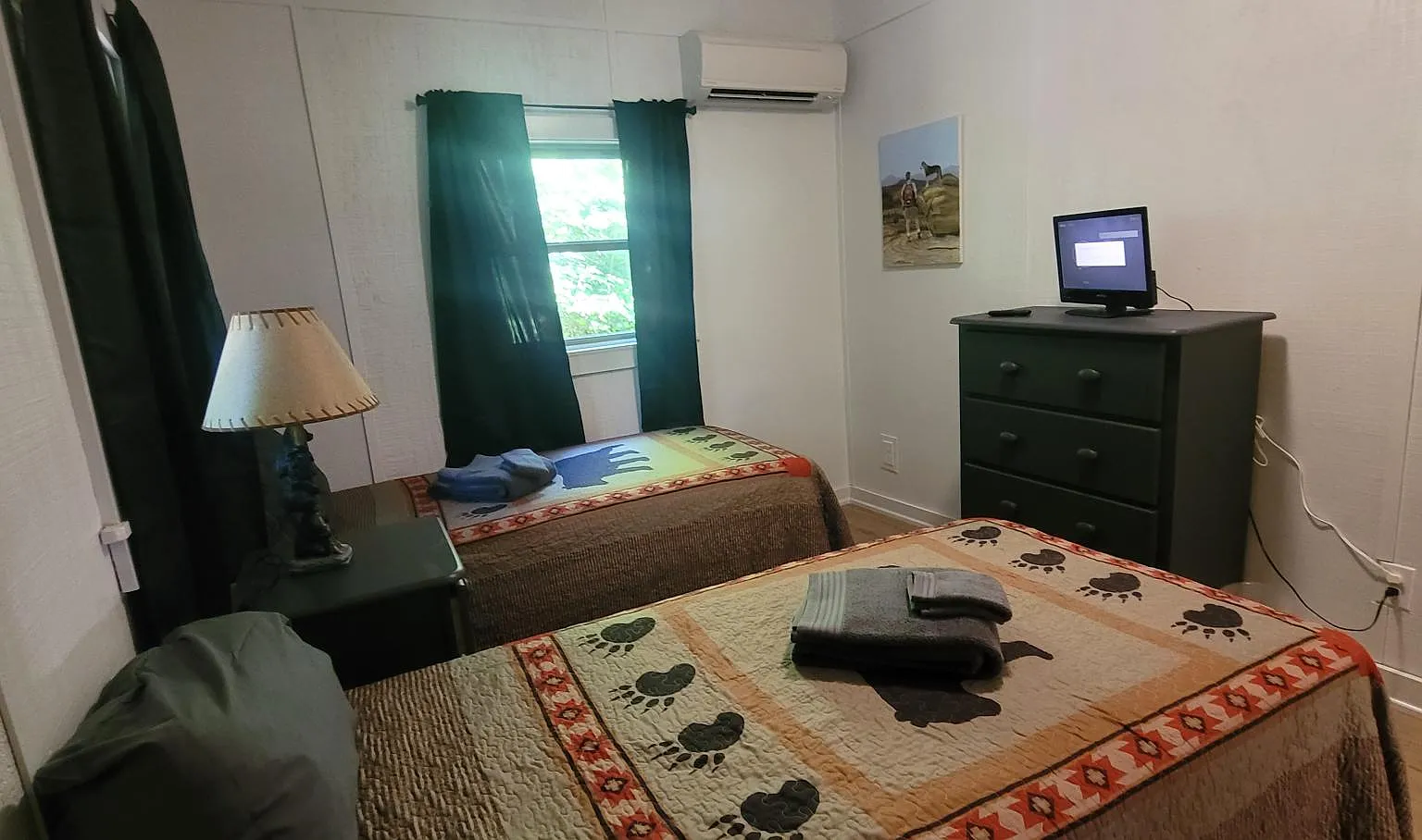 2 bed, 1000 sqft, $1,800 — Photo 3