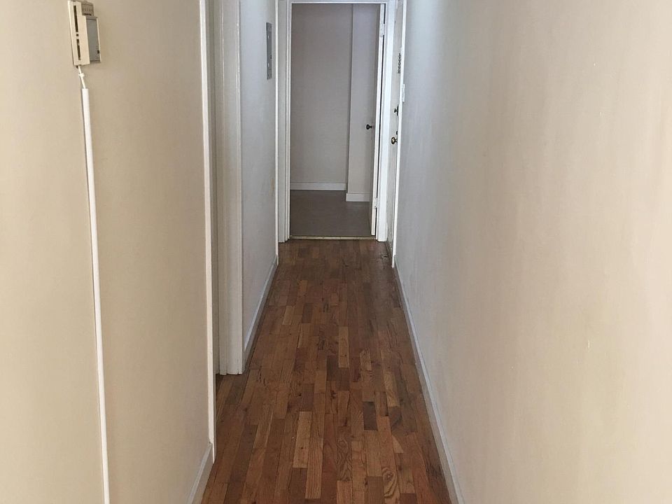 1st image of 469 Hyde St #1