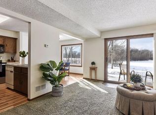 1620 Cope Ave E, Maplewood, MN 55109