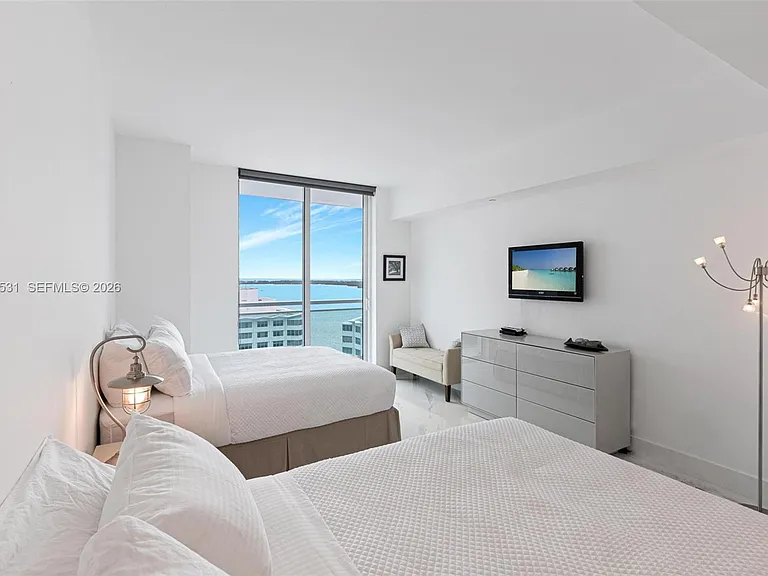 950 Brickell Bay Dr #2210 — Photo 29