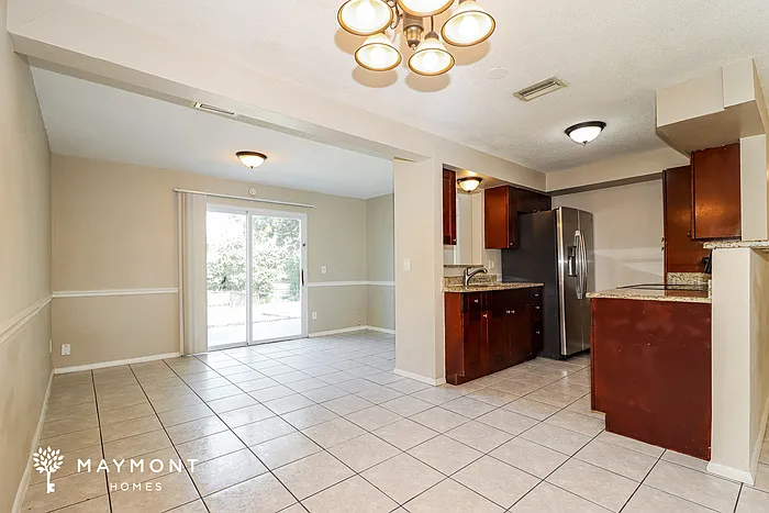 1588 Eunice Ln — Photo 6
