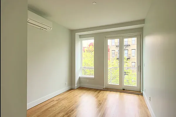 Rented by Rentopia | media 30