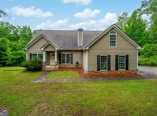 420 Oak Ridge Dr, Jefferson, GA 30549