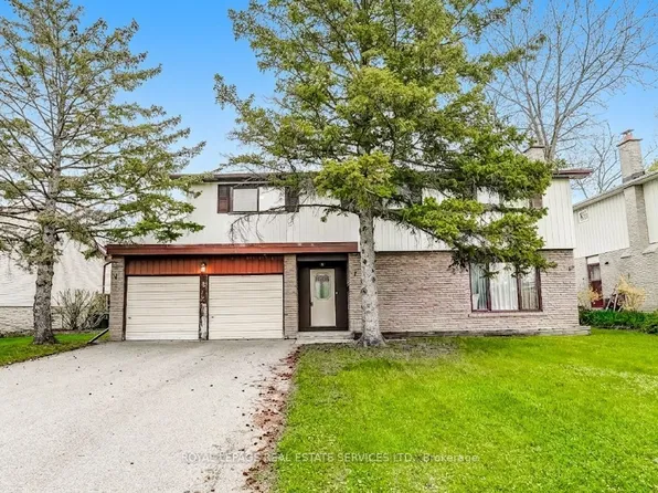 8 Kenninghall Blvd, Mississauga, ON L5N 1J4
