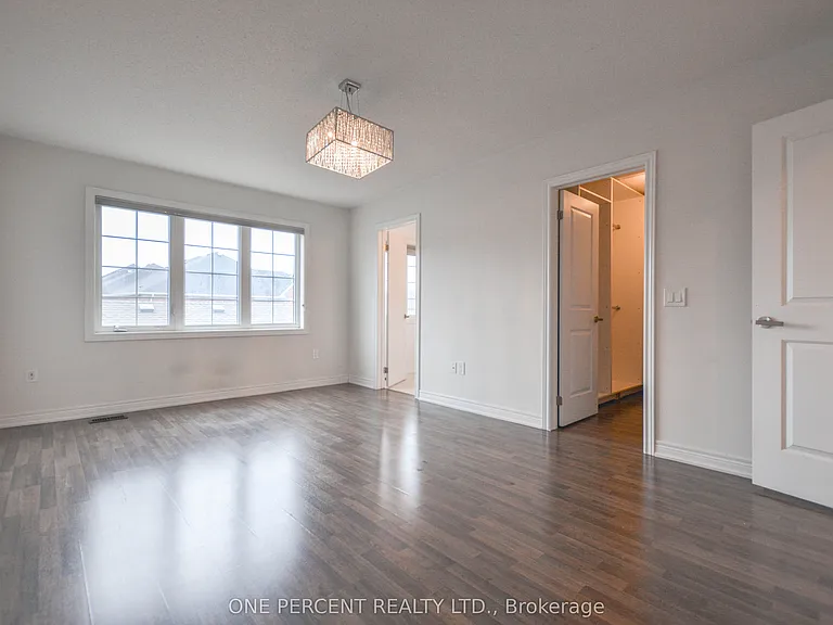 19838 Leslie St — Photo 21