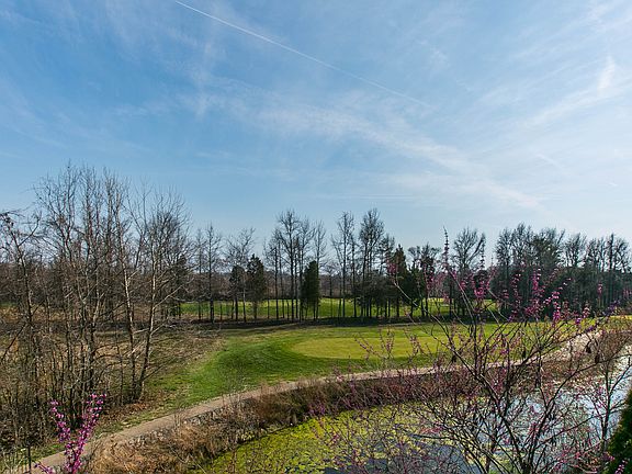 3rd image of 13877 Gullane Dr #96
