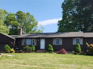65 Stonehedge Dr, Newington, CT 06111