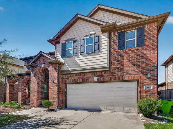 1607 Mornington Station Dr, Richmond, TX 77469
