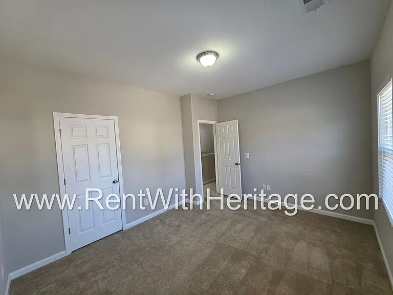 280 Ivey Lake Pkwy — Photo 57