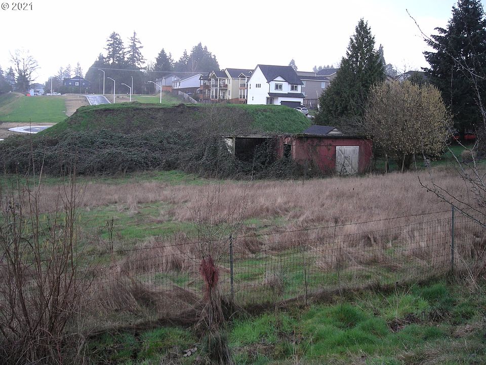 2nd image of 0 NE 51st St