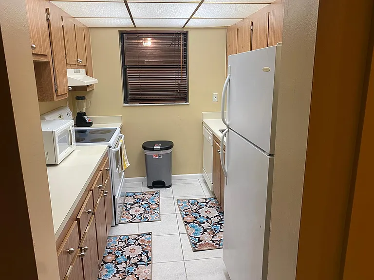 1750 N Congress Ave #403 — Photo 22