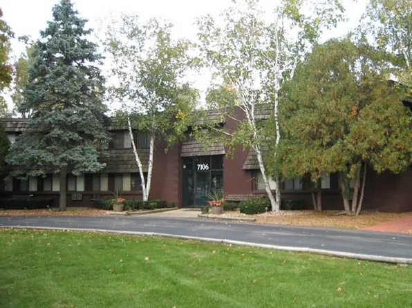 7106 Fortune Dr APT 21, Middleton, WI 53562