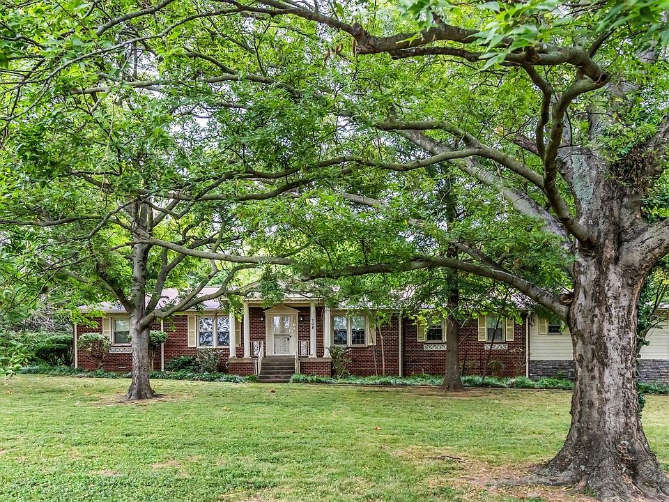 1st image of 708 Brindley Dr
