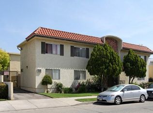 18535 Strathern St APT 10, Reseda, CA 91335