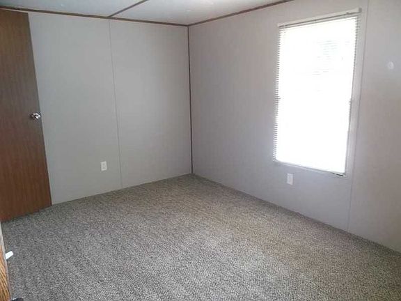 5th image of 2104 Dollar Ct